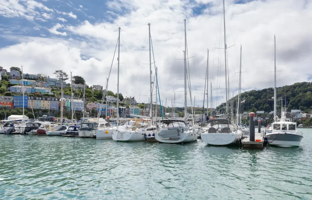 marina-berthing-devon